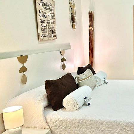 Holibai, Rulina , Single Private Ensuite, Baiona Exteriör bild